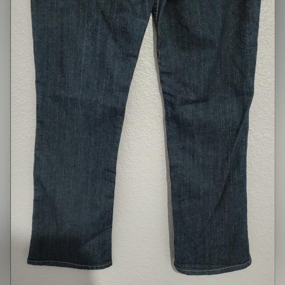 Blue Asphalt Women's Black Low-Rise Black Flare/ Bootcut Jeans  9 Cotton/Spandex - Picture 8 of 10